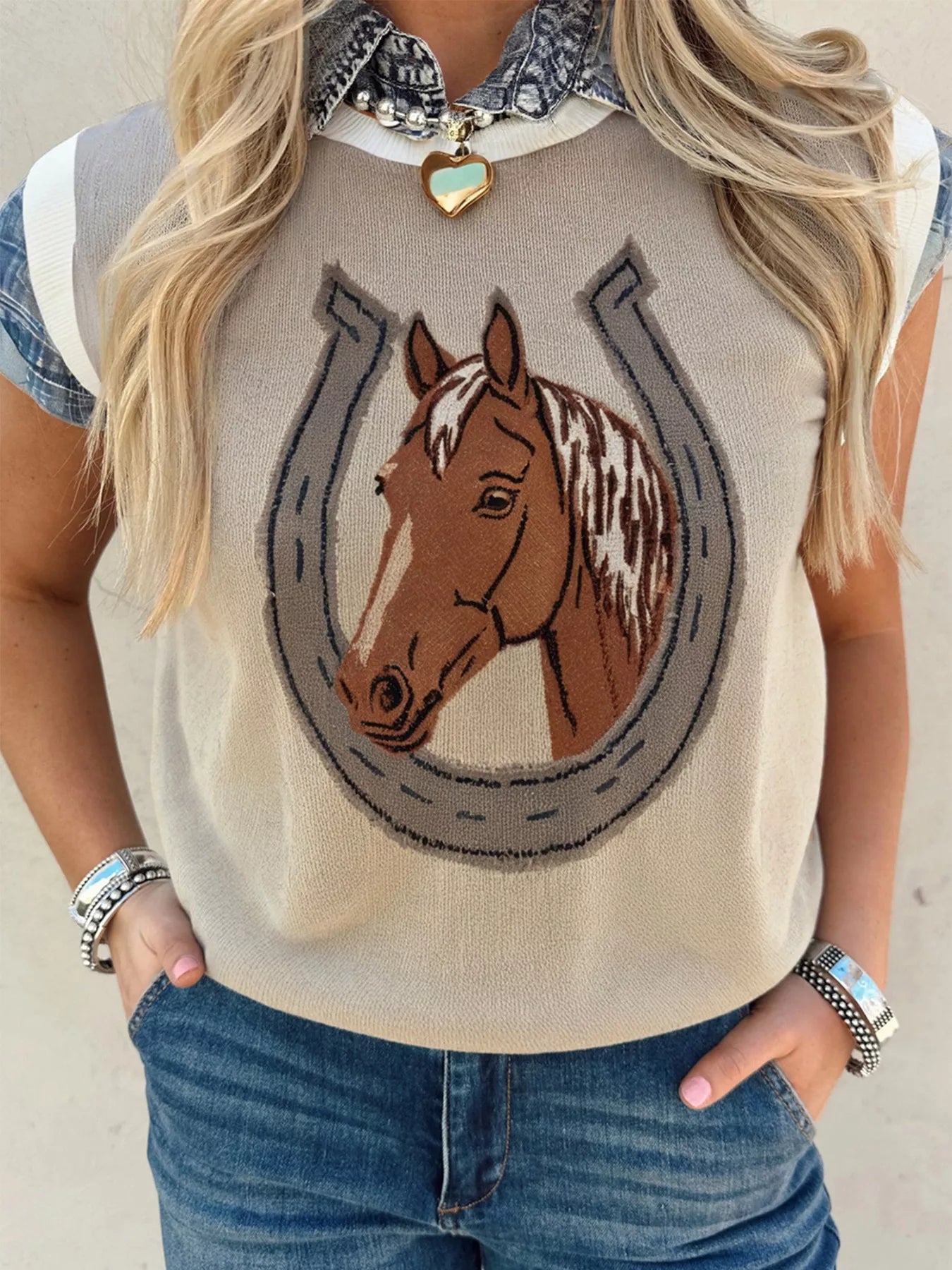 Horse Shoe Print Color Block Trim Round Neck Sleeveless Sweater for Women
