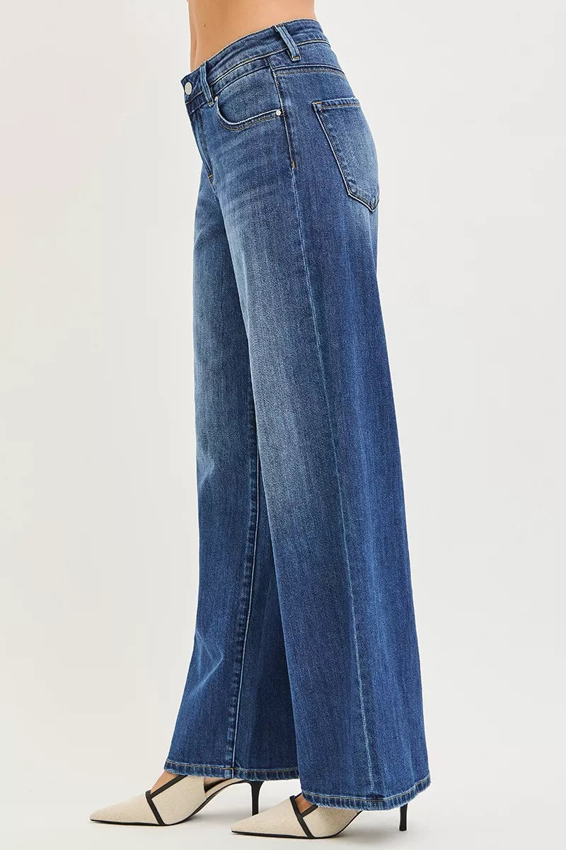 Slouchy Baggy Jeans with Pockets in Dark for Women