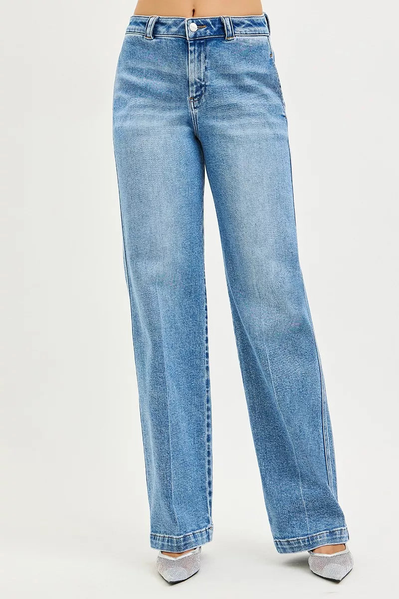 Slouchy Straight Jeans in Medium for Women