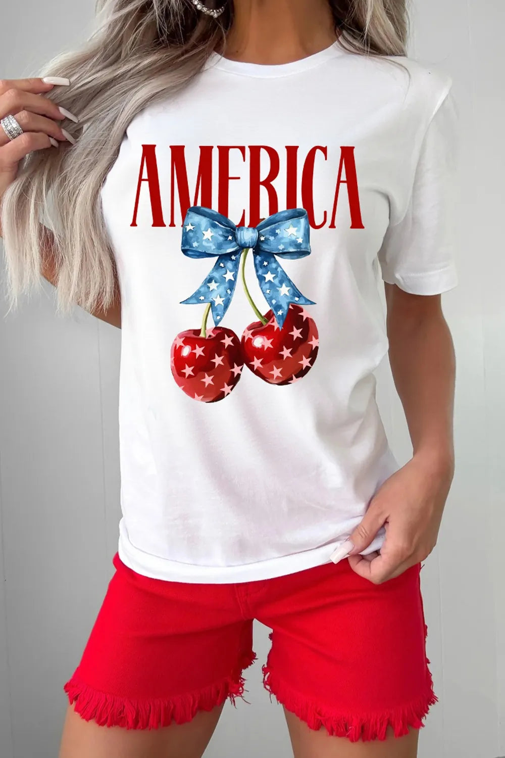 America Bow Cherry Crewneck T-Shirt in White for Women