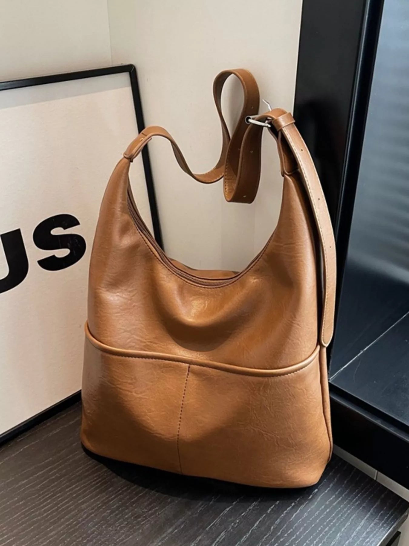 Adjustable Strap Shoulder Bag in Black for Women