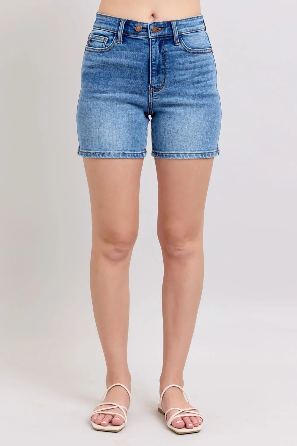 2 Button Denim Shorts with Pockets Plus Size in Medium for Women