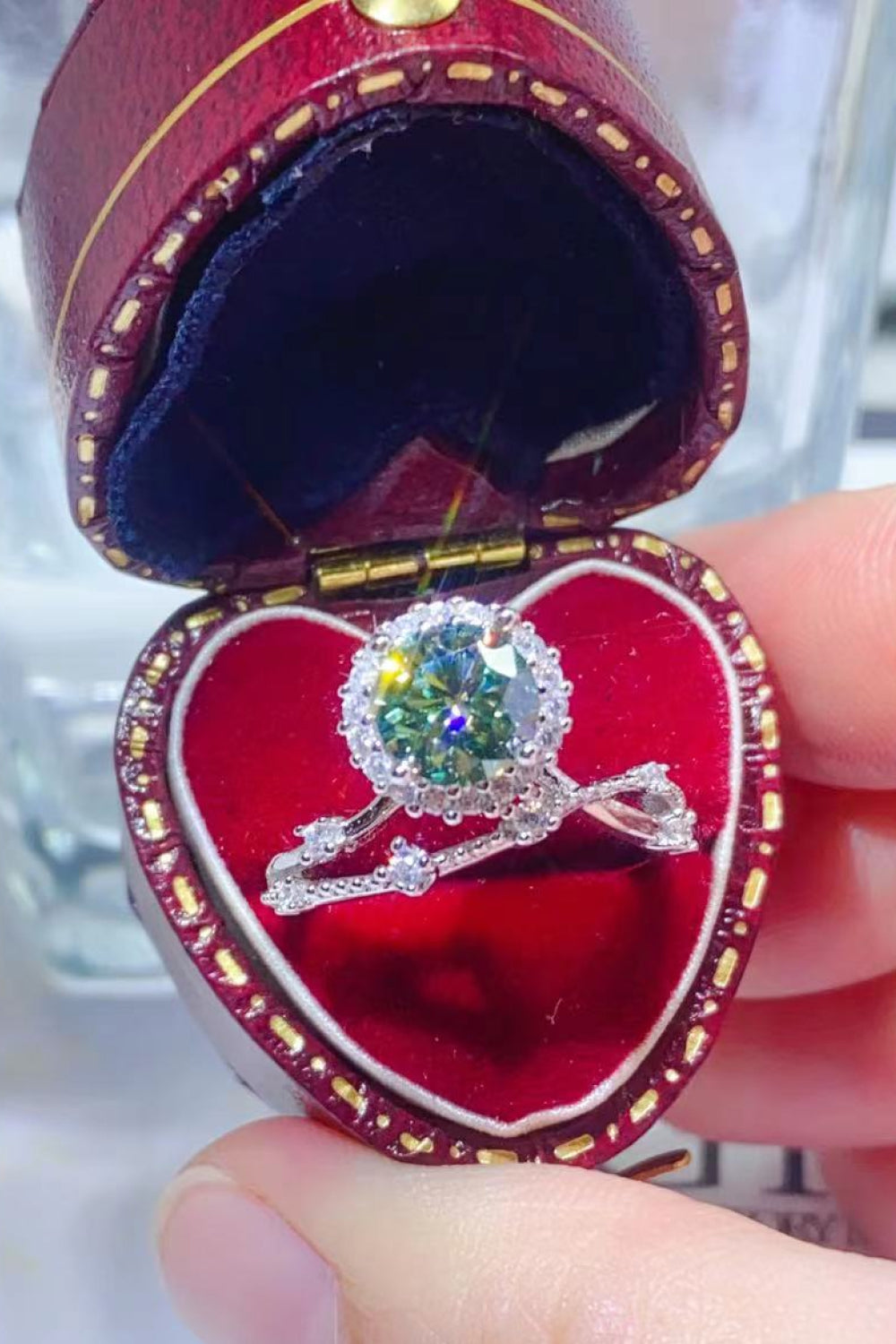 1 Carat Moissanite Platinum-Plated Ring in Light Green for Women
