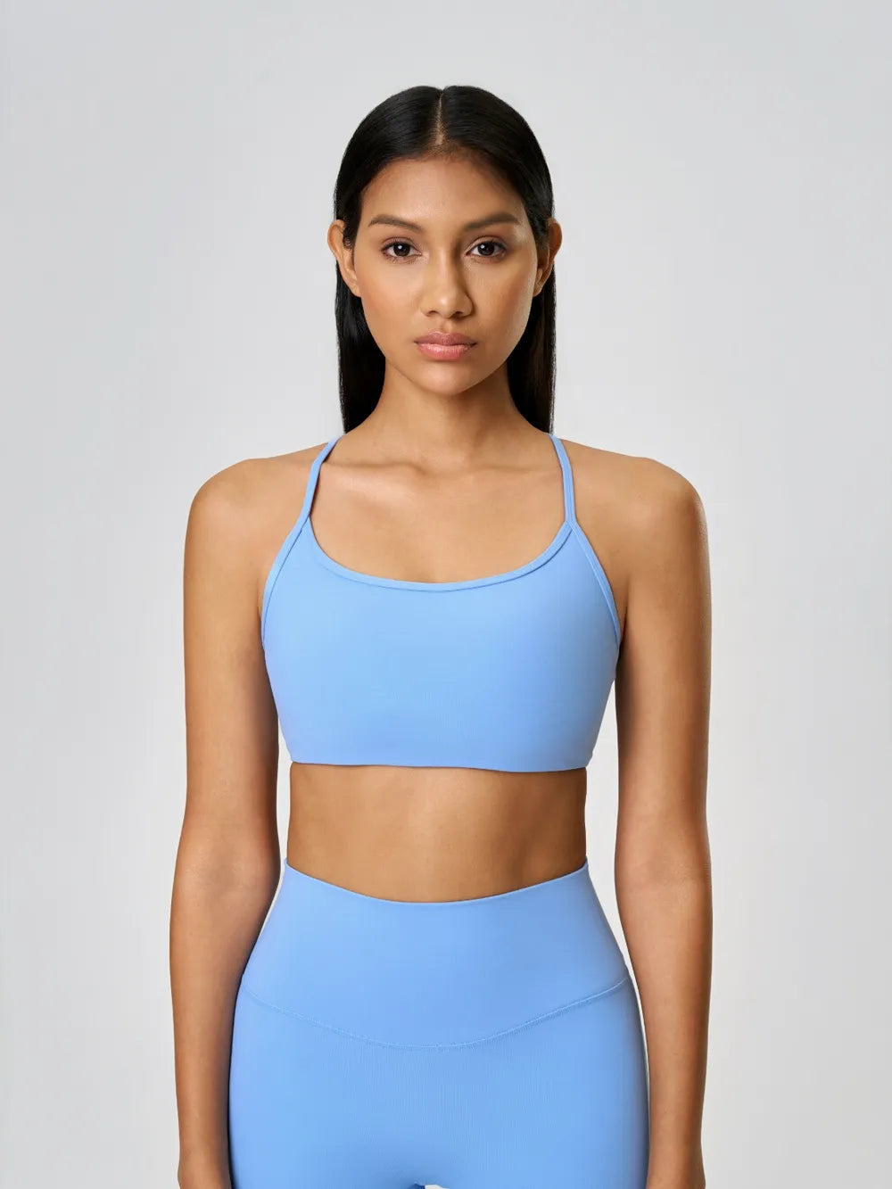 Crisscross Back Scoop Neck Active Cami with Detachable Chest Pads in Green for Women