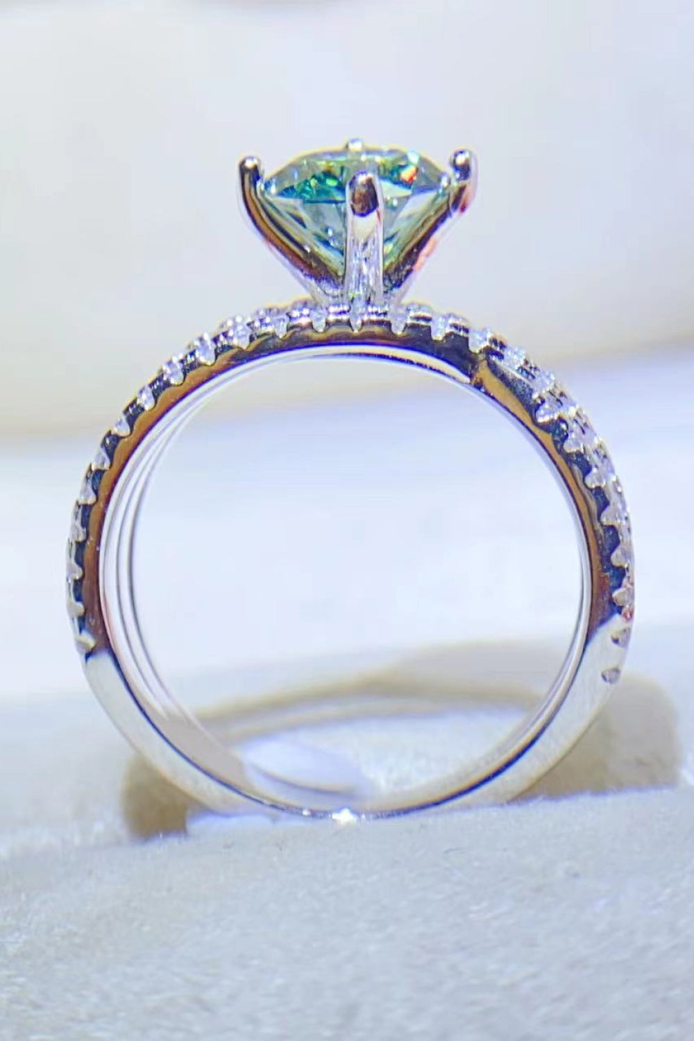 1 Carat Moissanite Contrast 925 Sterling Silver Ring in Light Green for Women