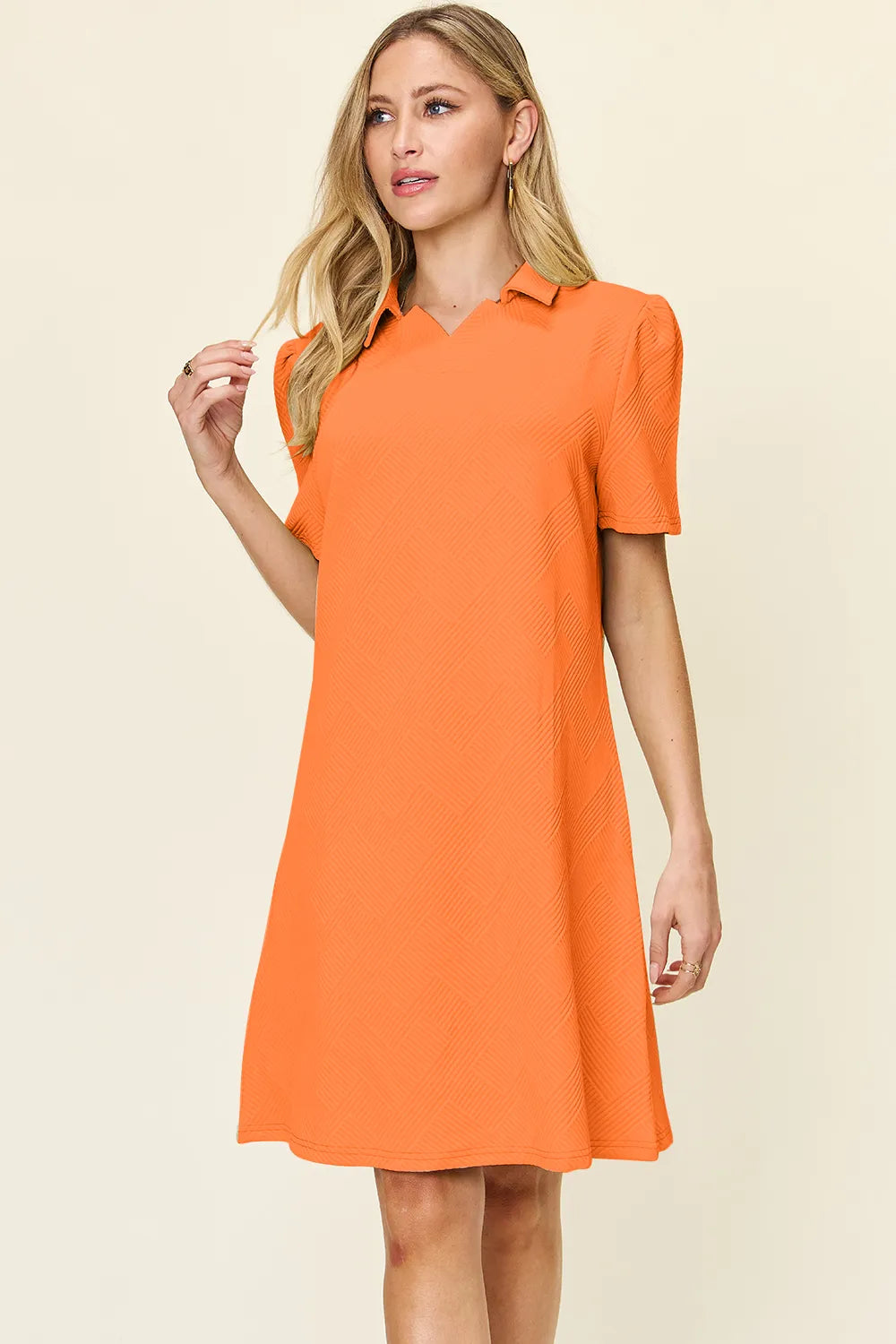 Plus Size Texture Collared Neck Short Sleeve Dress in Mid Green for Women