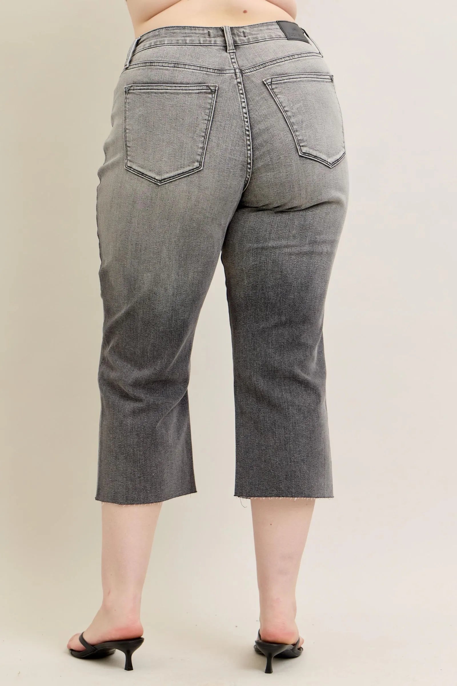 Wide Leg Capris Jeans Plus Size in Gray for Women
