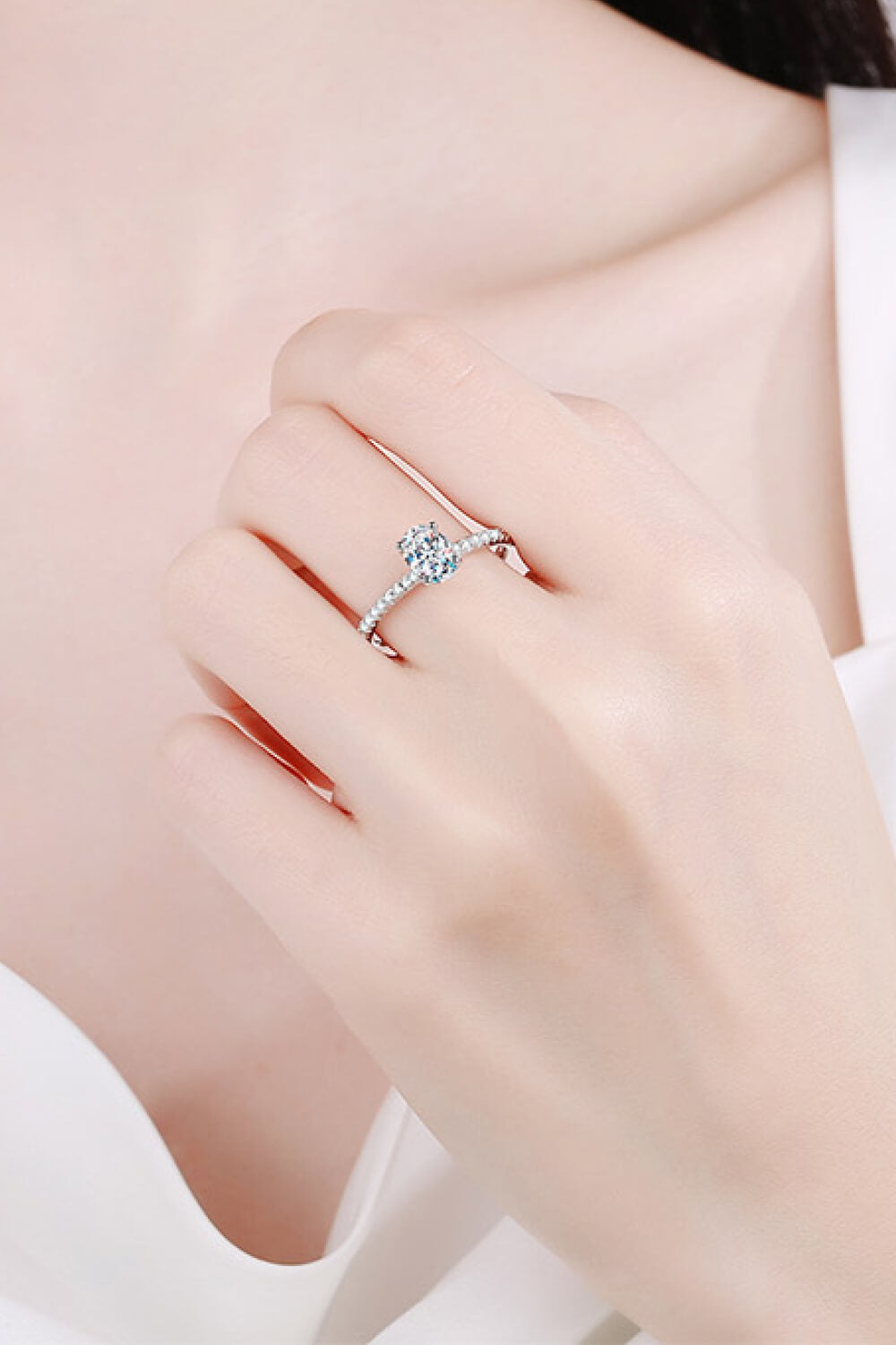 925 Sterling Silver Inlaid 1 Carat Moissanite Ring for Women