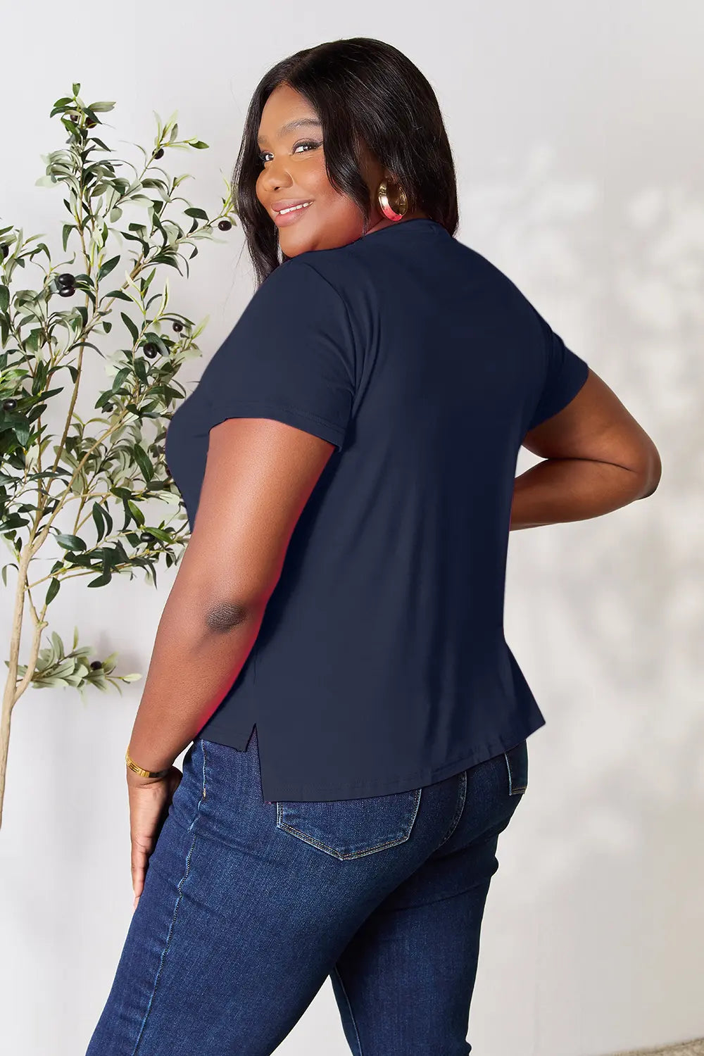 Plus Size Round Neck Short Sleeve T-Shirt in Hot Pink for Women