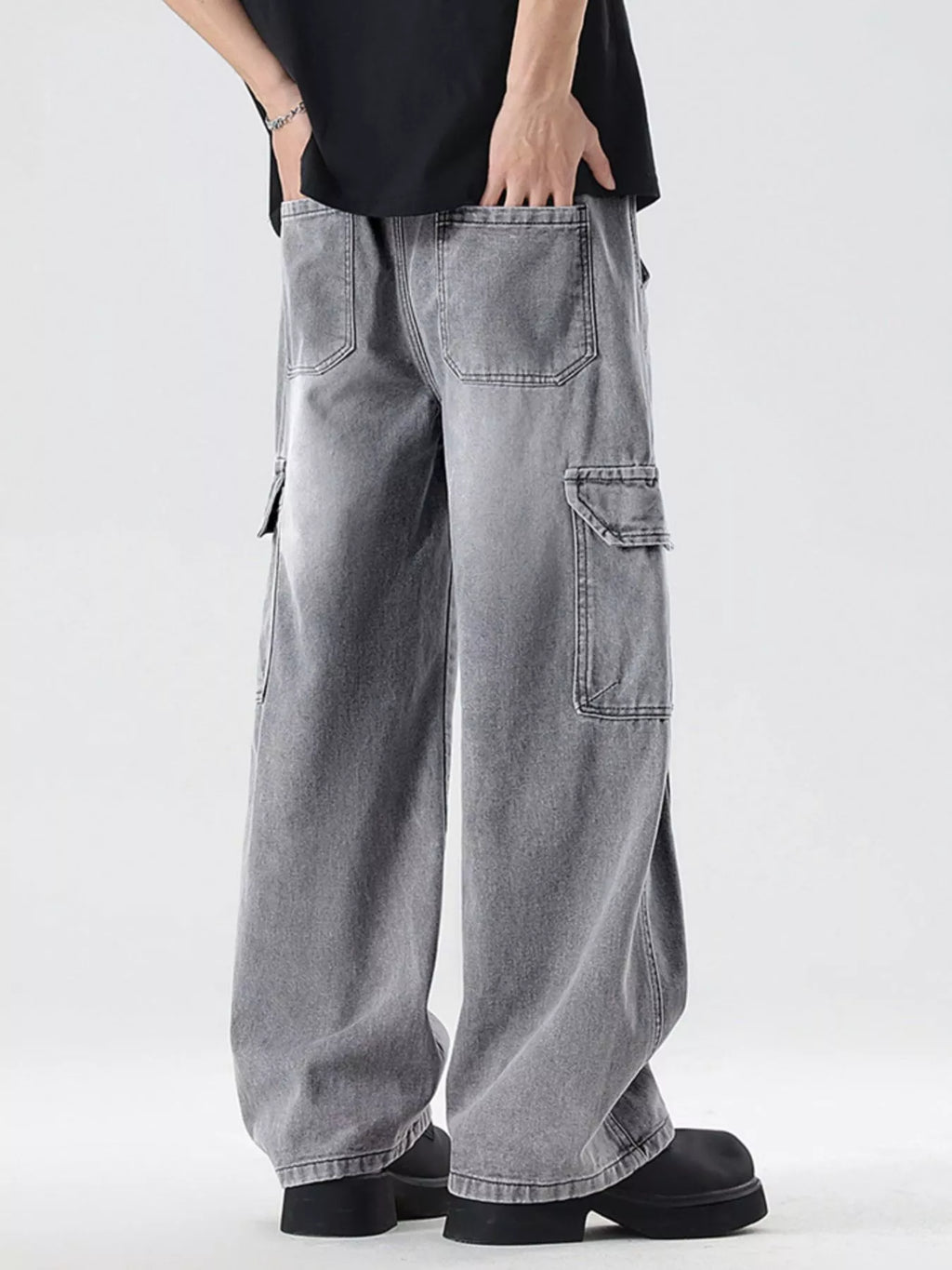 Plus Size Wash Wide Leg Cargo Jeans in Gray for Men