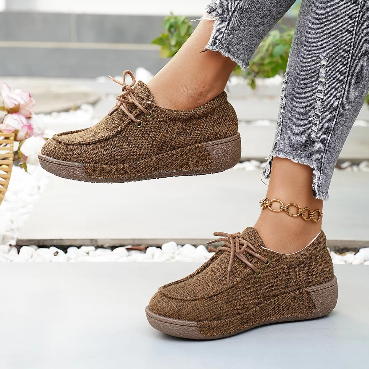 Round Toe Lace-Up Sneakers in Black for Women