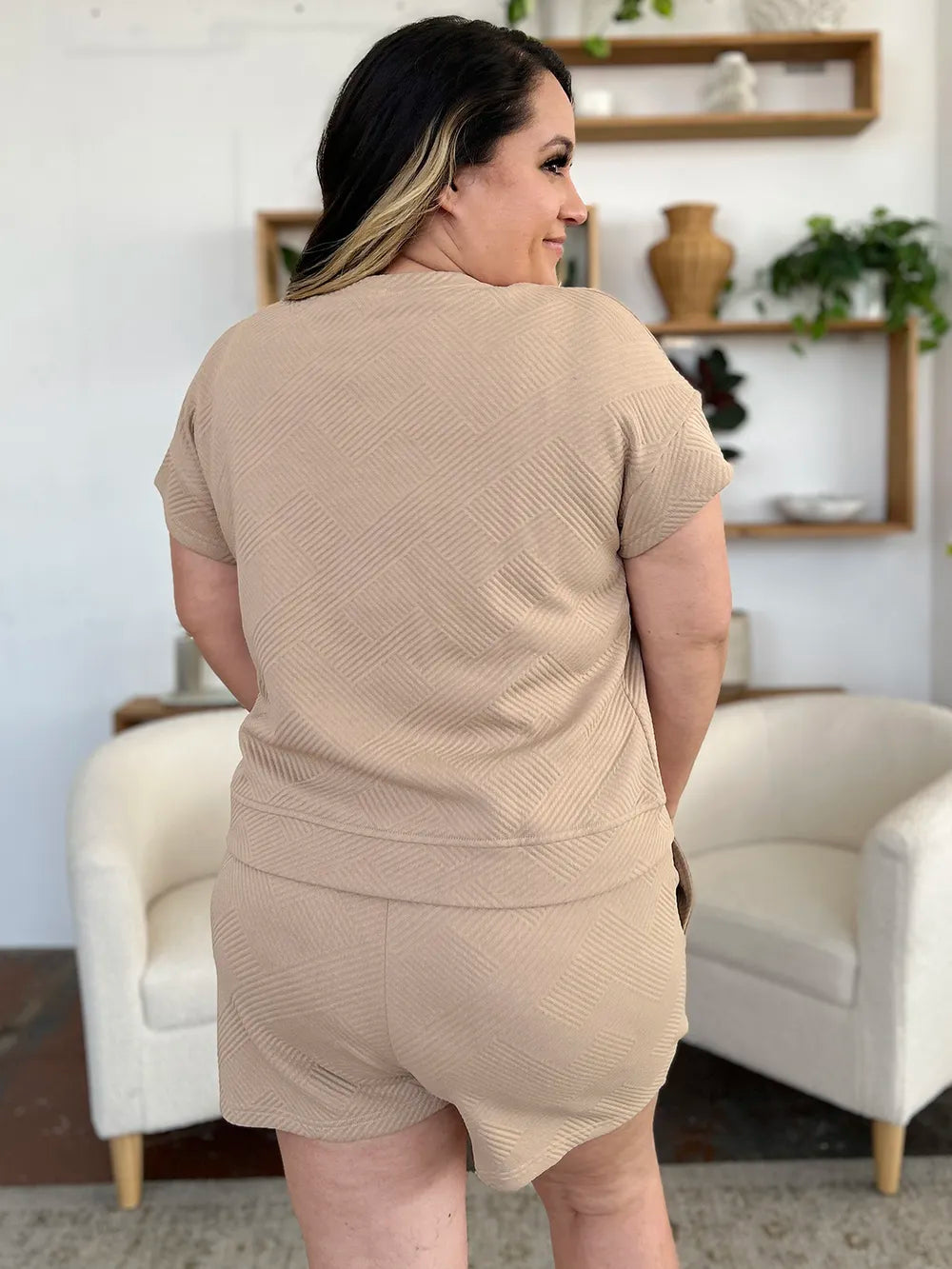 Plus Size Texture Short Sleeve T-Shirt and Drawstring Shorts Set in Mocha for Women