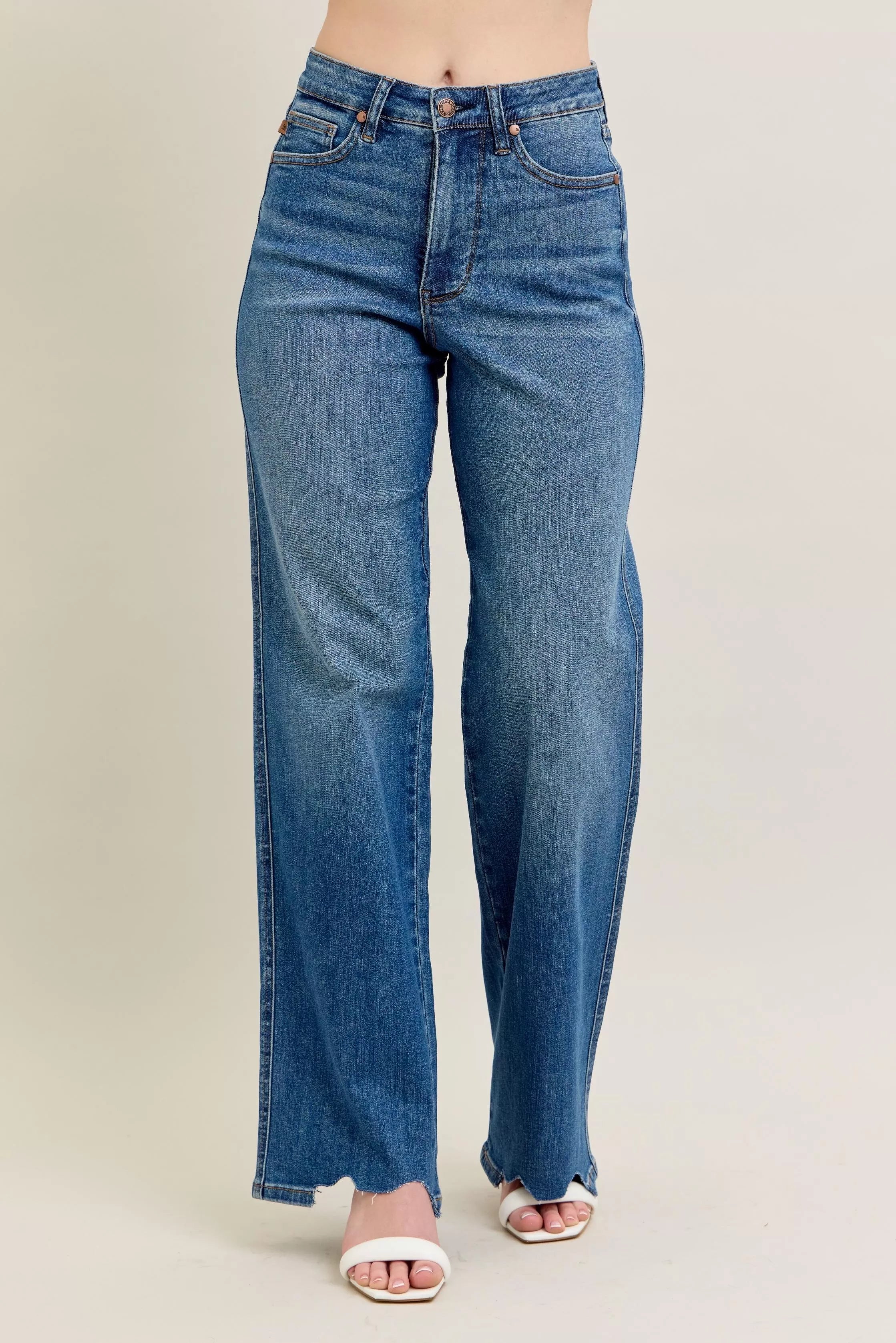 High Waist Tummy Control Chew Hem Destroy Wide Jeans Plus Size in Md for Women