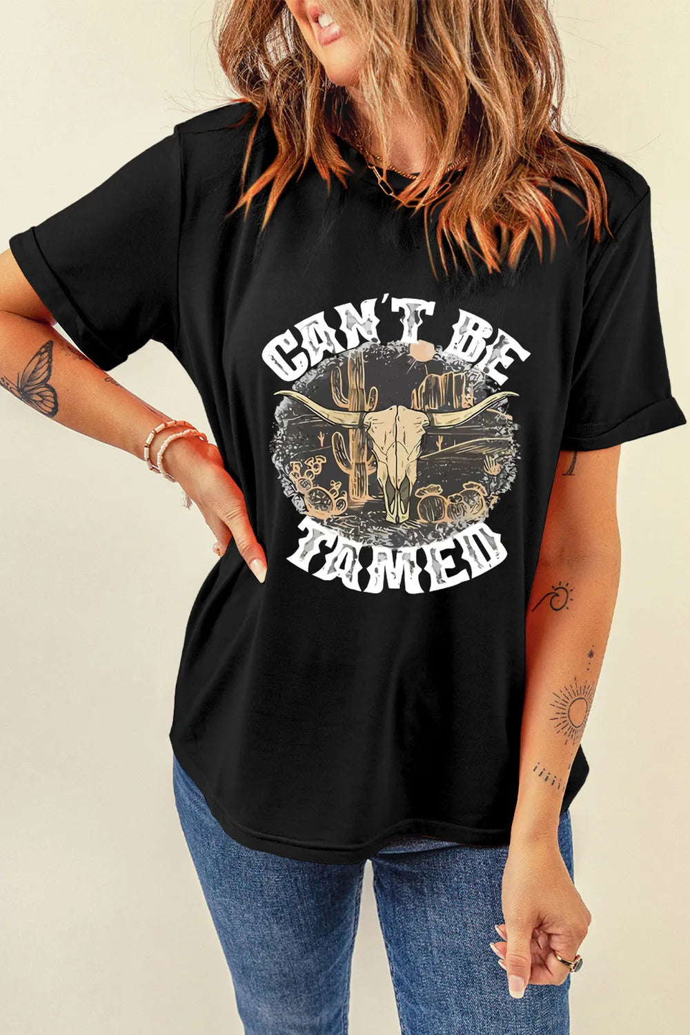 Graphic Round Neck Short Sleeve T-Shirt in Classic in Black for Women