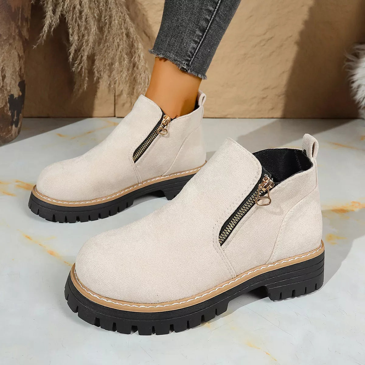 Round Toe Platform Boots in Classic in Black for Women