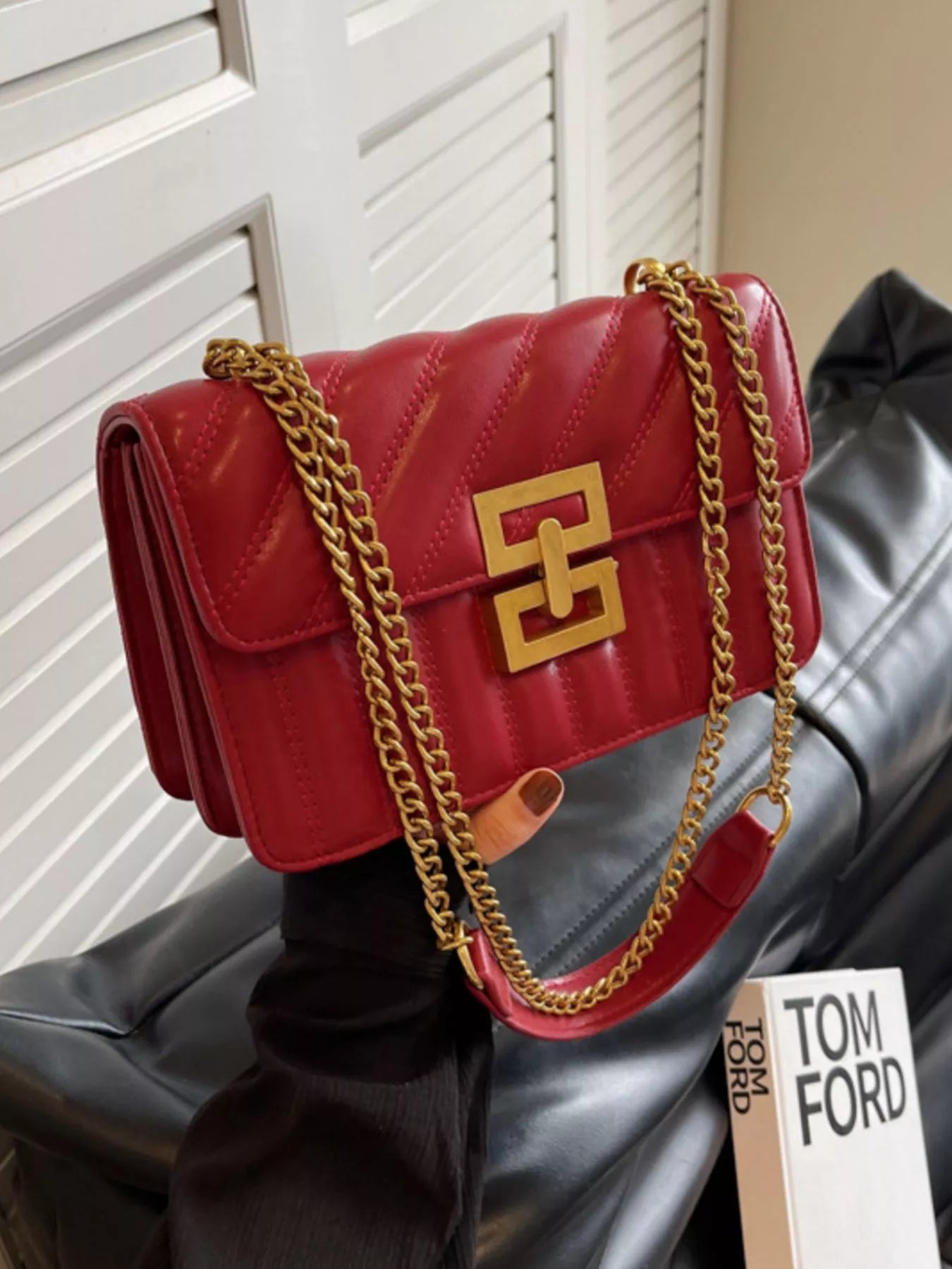 Quilted Flap Chain Crossbody Bag for Women