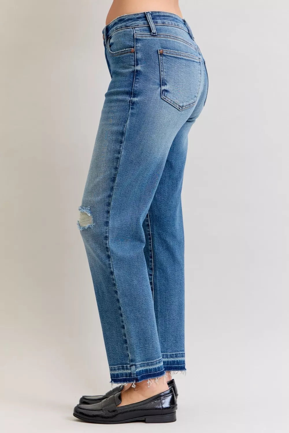 Mid Rise Bf Patch & Repair Destroy Release Hem Jeans Plus Size in Md for Women