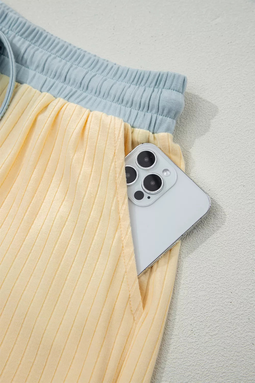 Soft Ribbed Color Block Trim Casual Shorts Set for Women