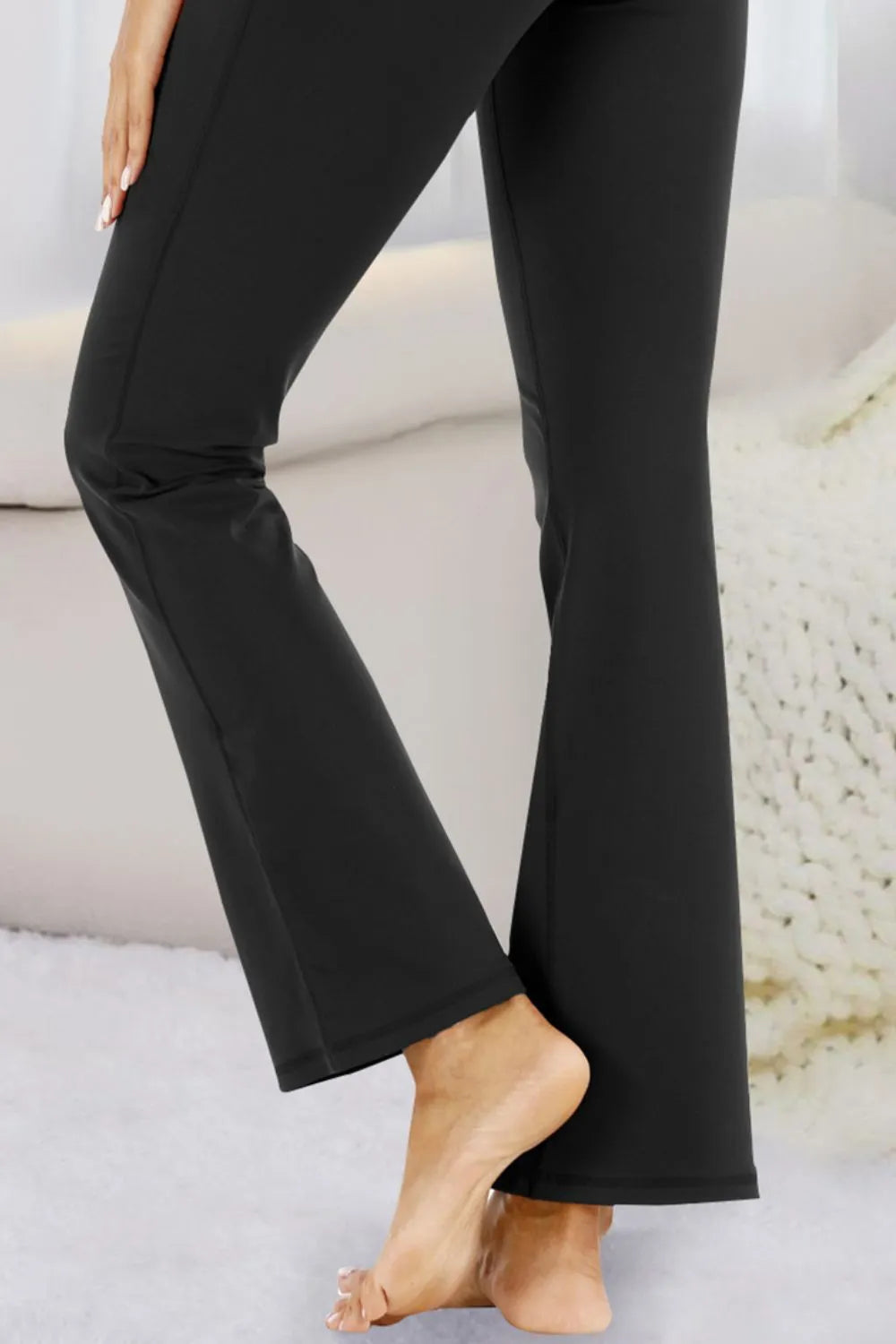 Pocketed High Waist Active Pants in Black for Women