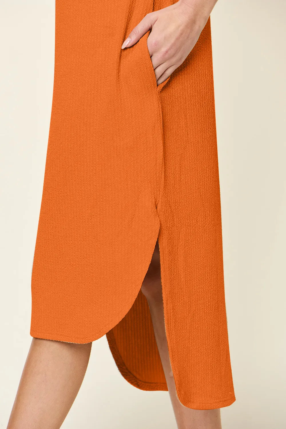 Plus Size Round Neck Short Sleeve Slit Dress in Tangerine for Women