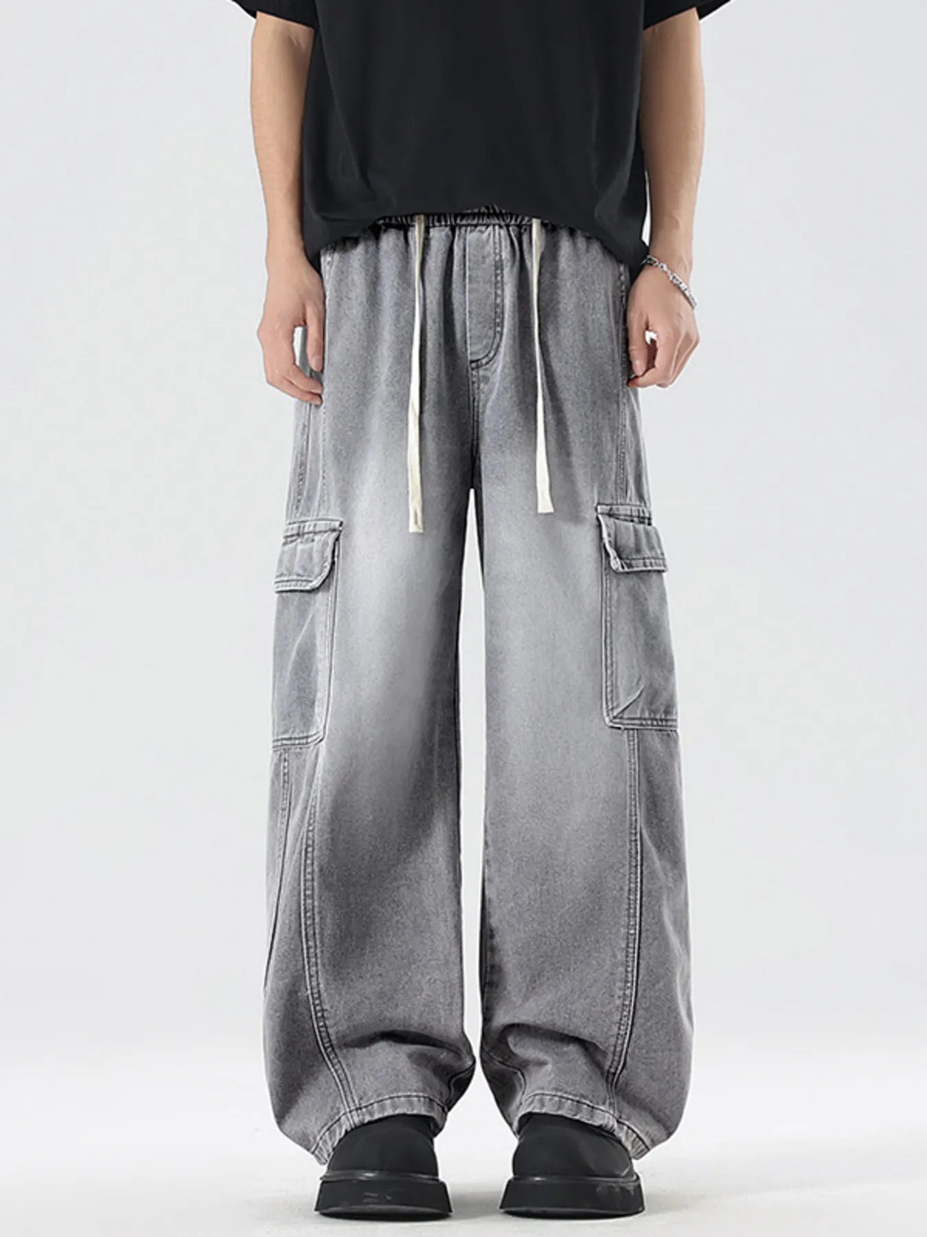 Plus Size Wash Wide Leg Cargo Jeans in Vintage Blue for Men