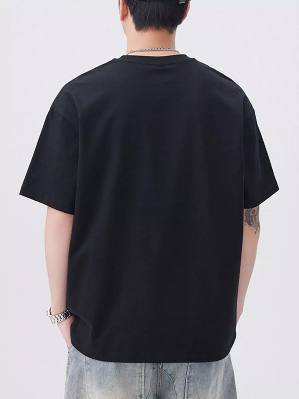 Plus Size Round Neck Short Sleeve T-Shirt in Soft in Black for Men