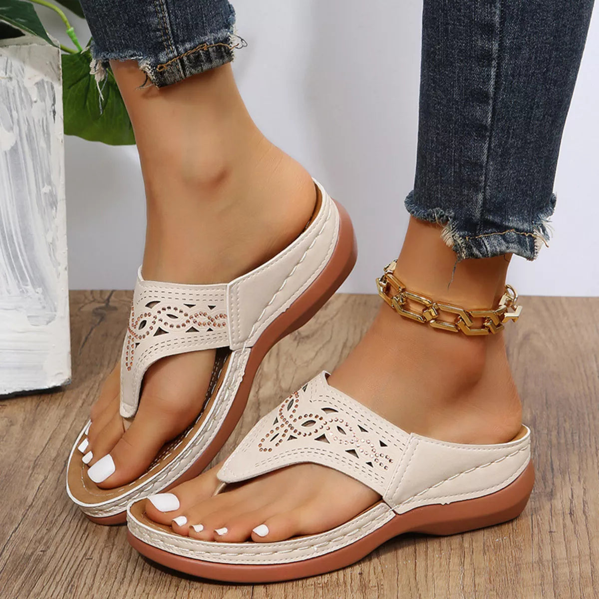 Casual Hollow-Out Thong Sandals in Off-White for Women