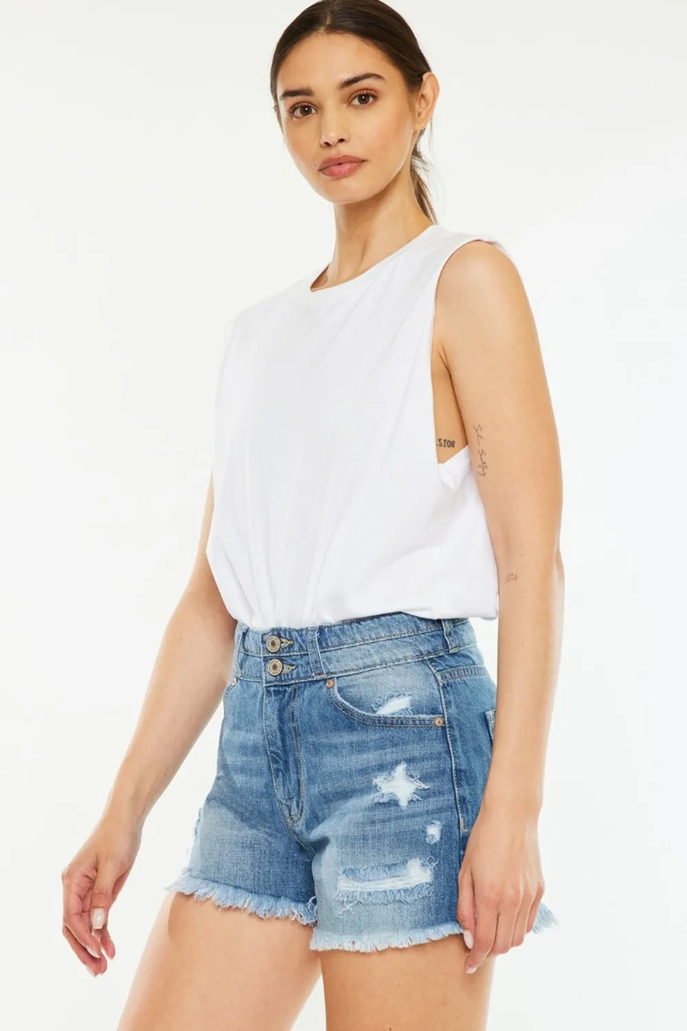 Plus Size High Rise Raw Hem Denim Shorts in Medium for Women