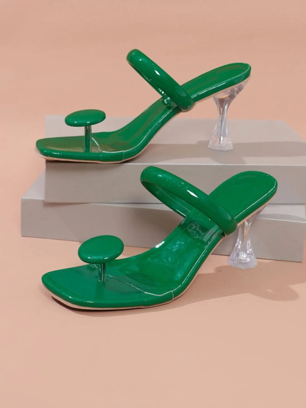 Jelly Ring Toe Sandals in Black for Women