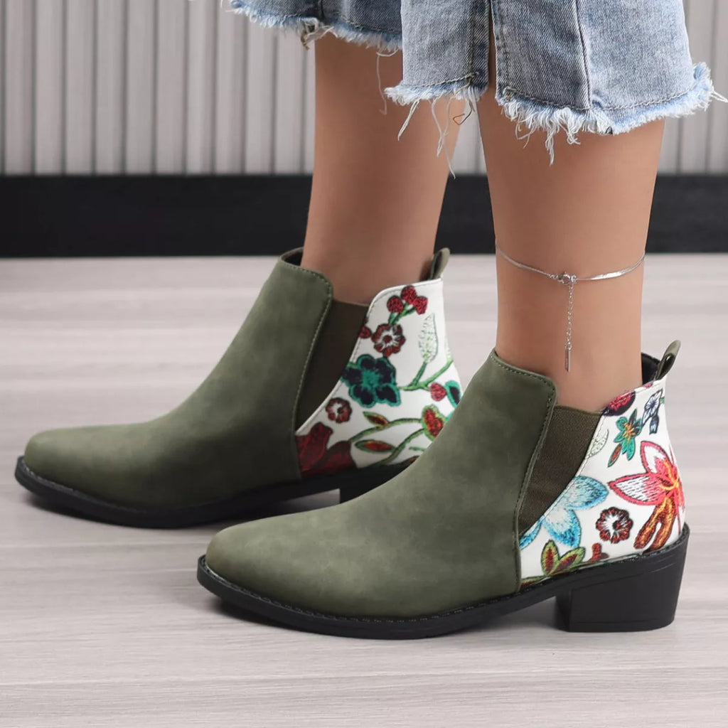 Point Toe Block Heels Ankle Boots in Pure Green for Women