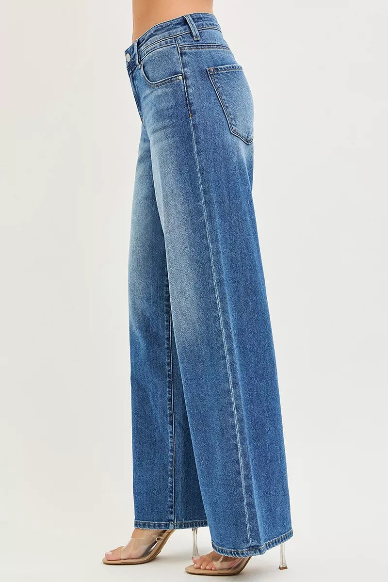 Slouchy Baggy Jeans with Pockets in Medium for Women