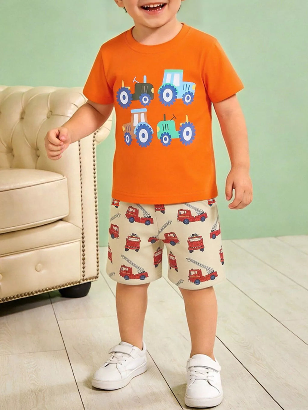 Tractor & Firetruck Print Casual Tee and Shorts Set in Orange for Boys