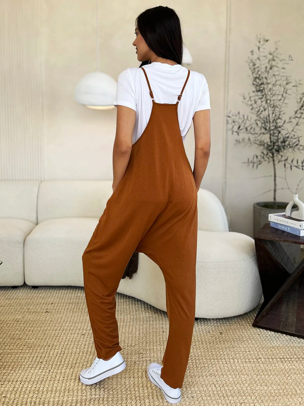 Plus Size Sleeveless V-Neck Pocketed Jumpsuit in Green for Women