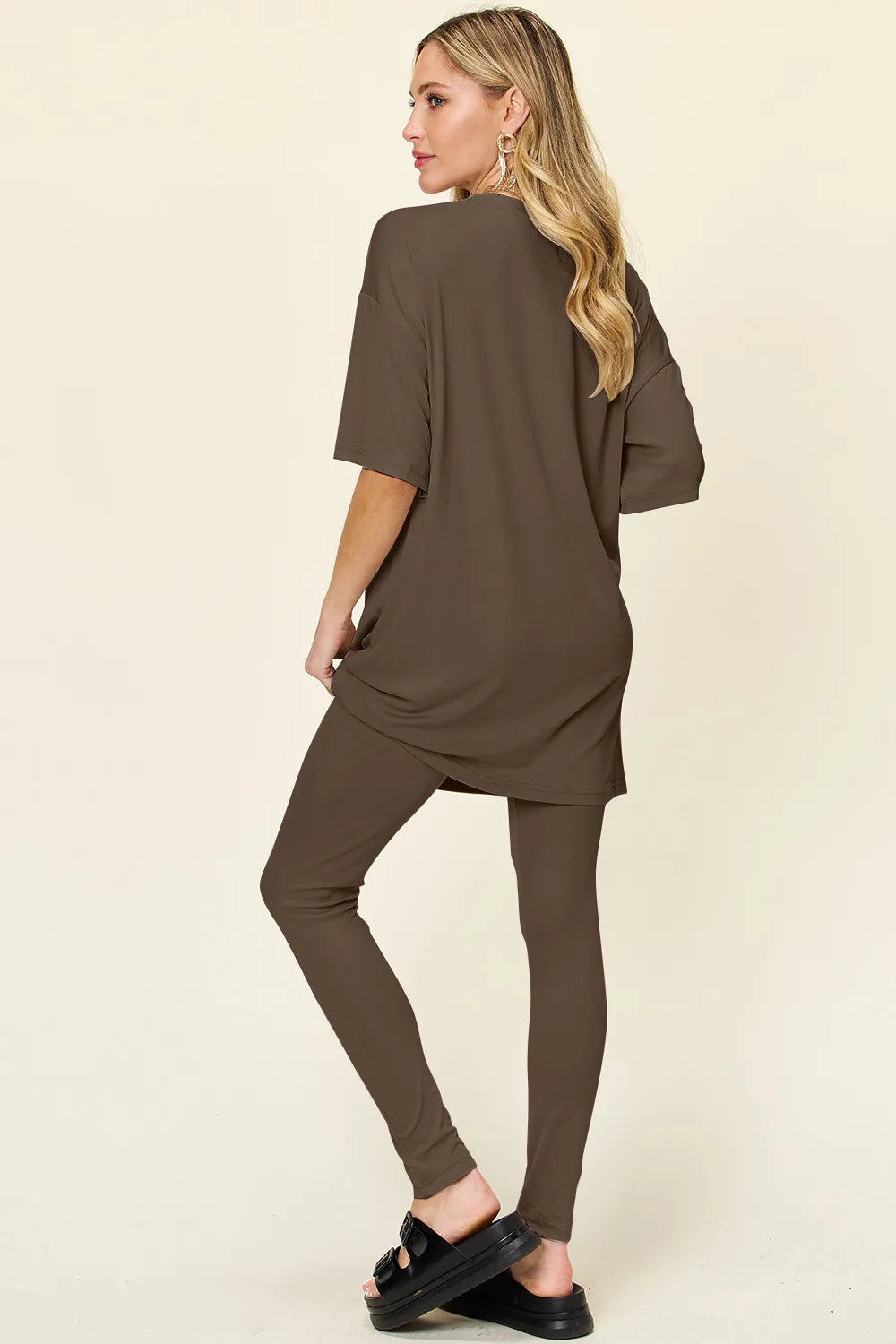 Plus Size Round Neck Dropped Shoulder T-Shirt and Leggings Set in Black for Women
