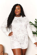 Floral Long Sleeve Top and Shorts Loungewear Set in White for Women