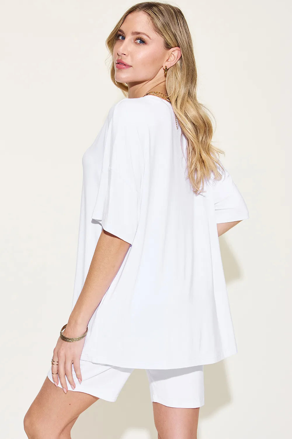 Plus Size V-Neck Drop Shoulder T-Shirt and Shorts Set in White for Women