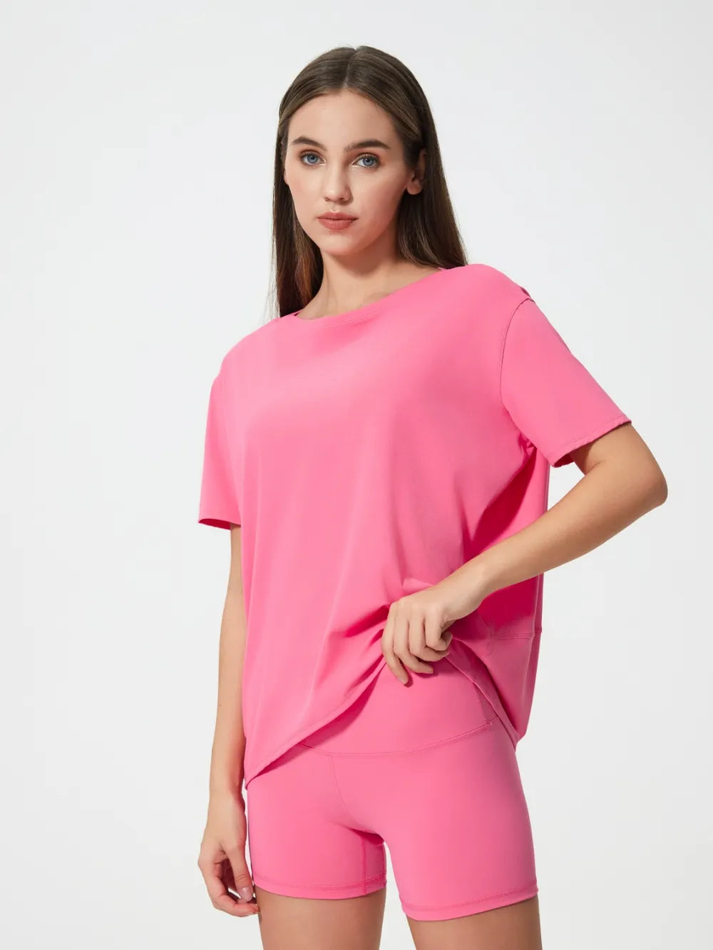 Round Neck Short Sleeve Active T-Shirt in Classic in Fuchsia Pink for Women