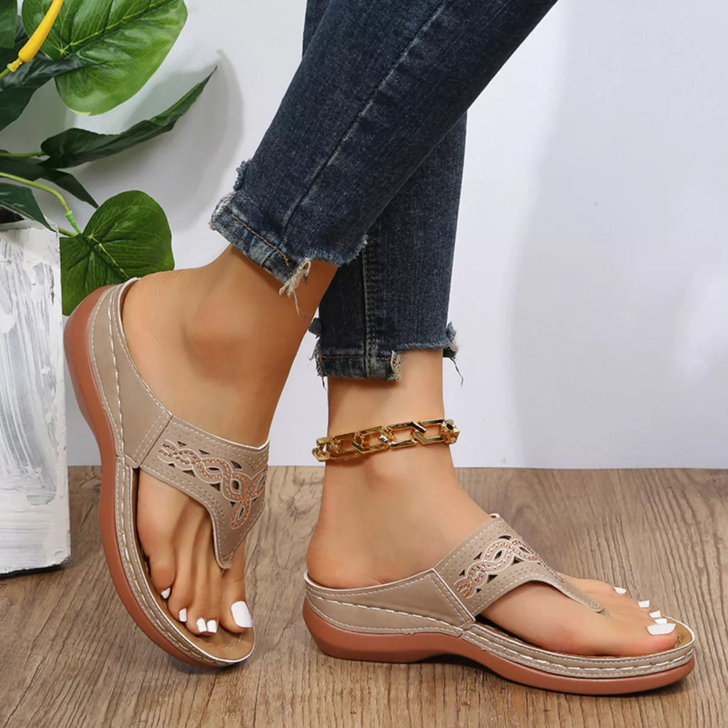 Casual Hollow-Out Thong Sandals in Black for Women