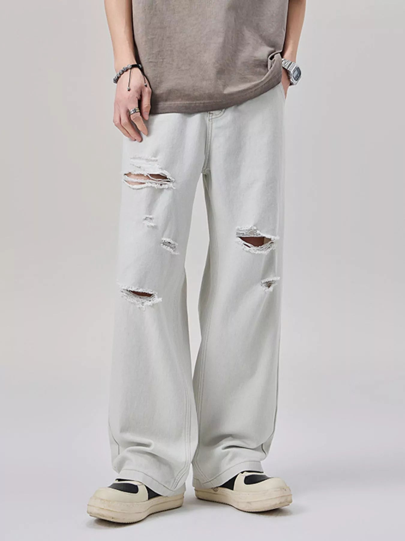 Distressed Wide Leg Jeans in Off-White for Men
