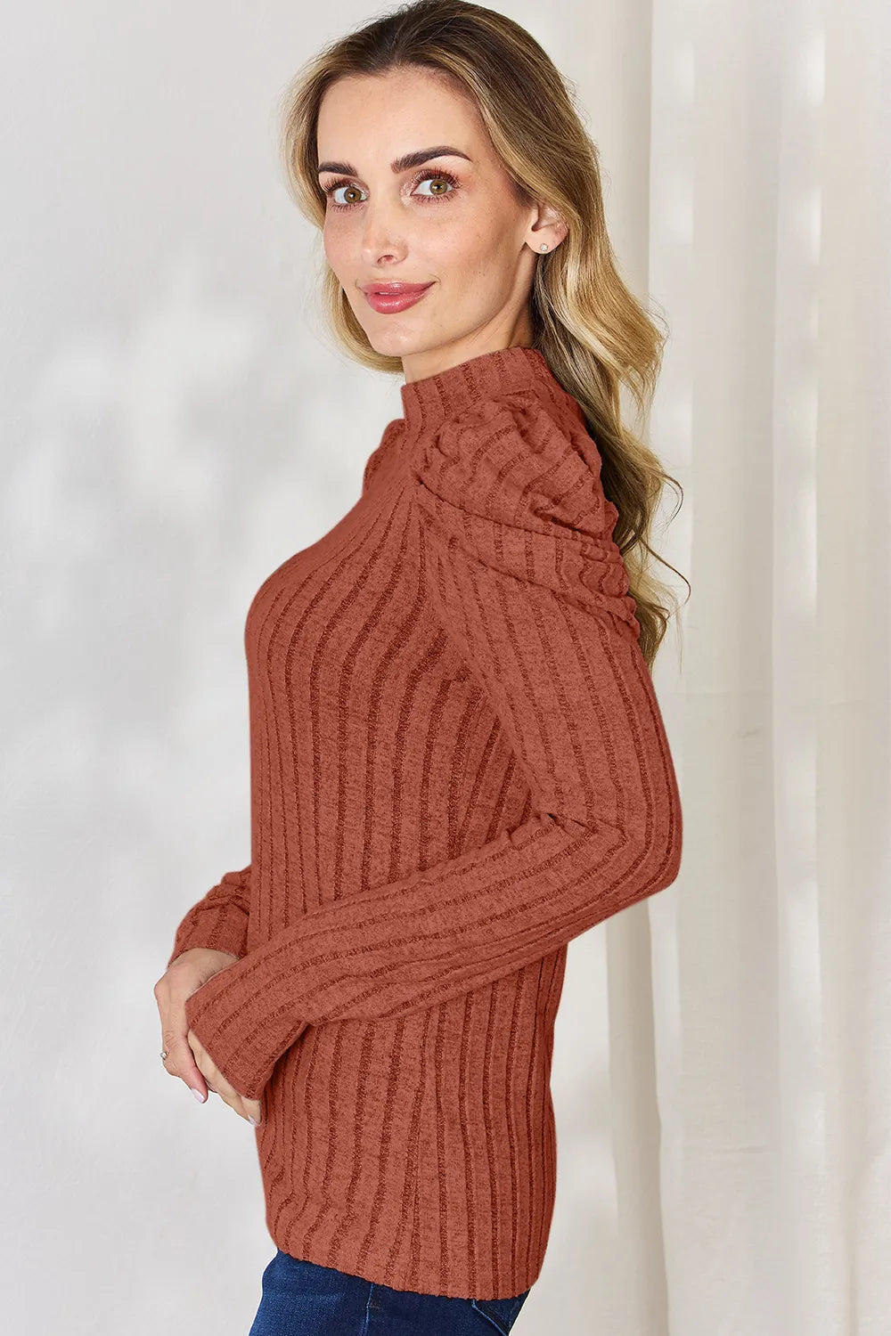 Plus Size Ribbed Mock Neck Puff Sleeve T-Shirt in Rust for Women