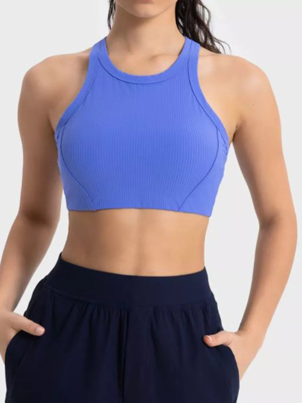 Wide Strap Cropped Sport Tank in Black for Women