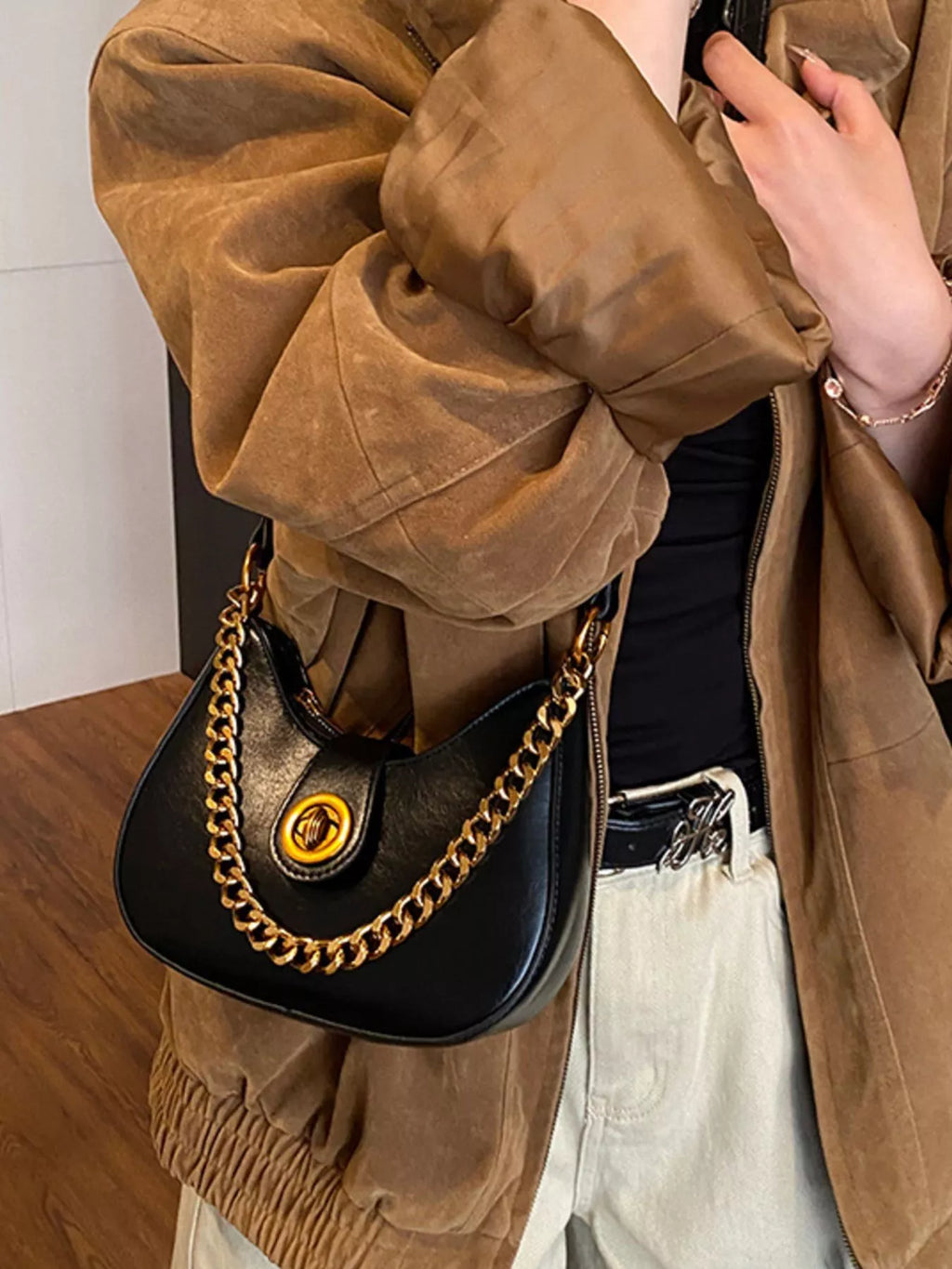 Chain Accent Shoulder Bag in Wine Red for Women
