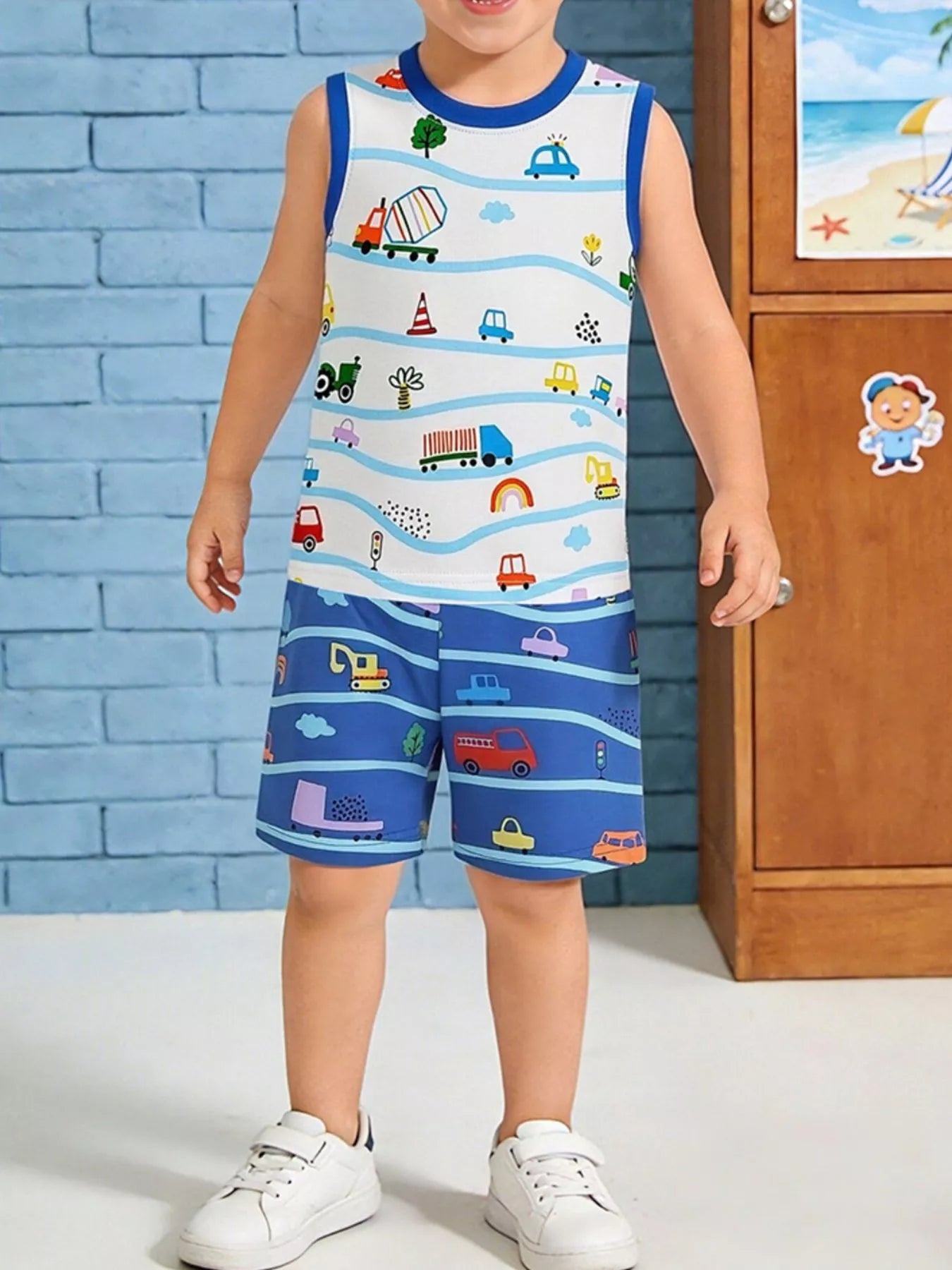 Cartoon Vehicle Print Sleeveless Top & Shorts Set in White for Boys