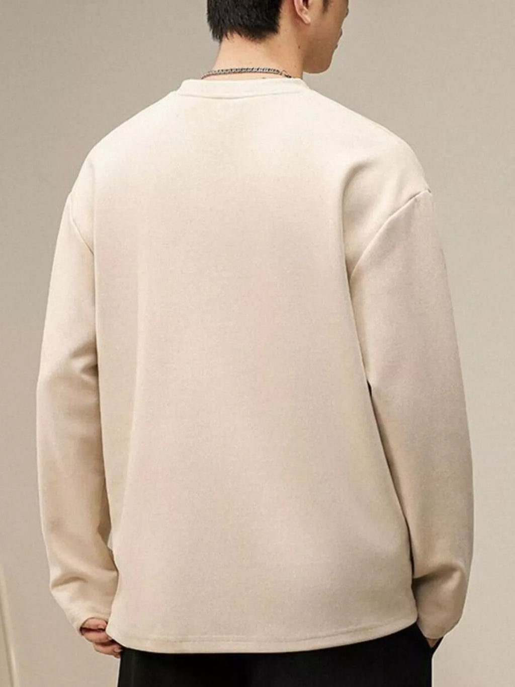 Plus Size Round Neck Long Sleeve Sweatshirt in Black for Men