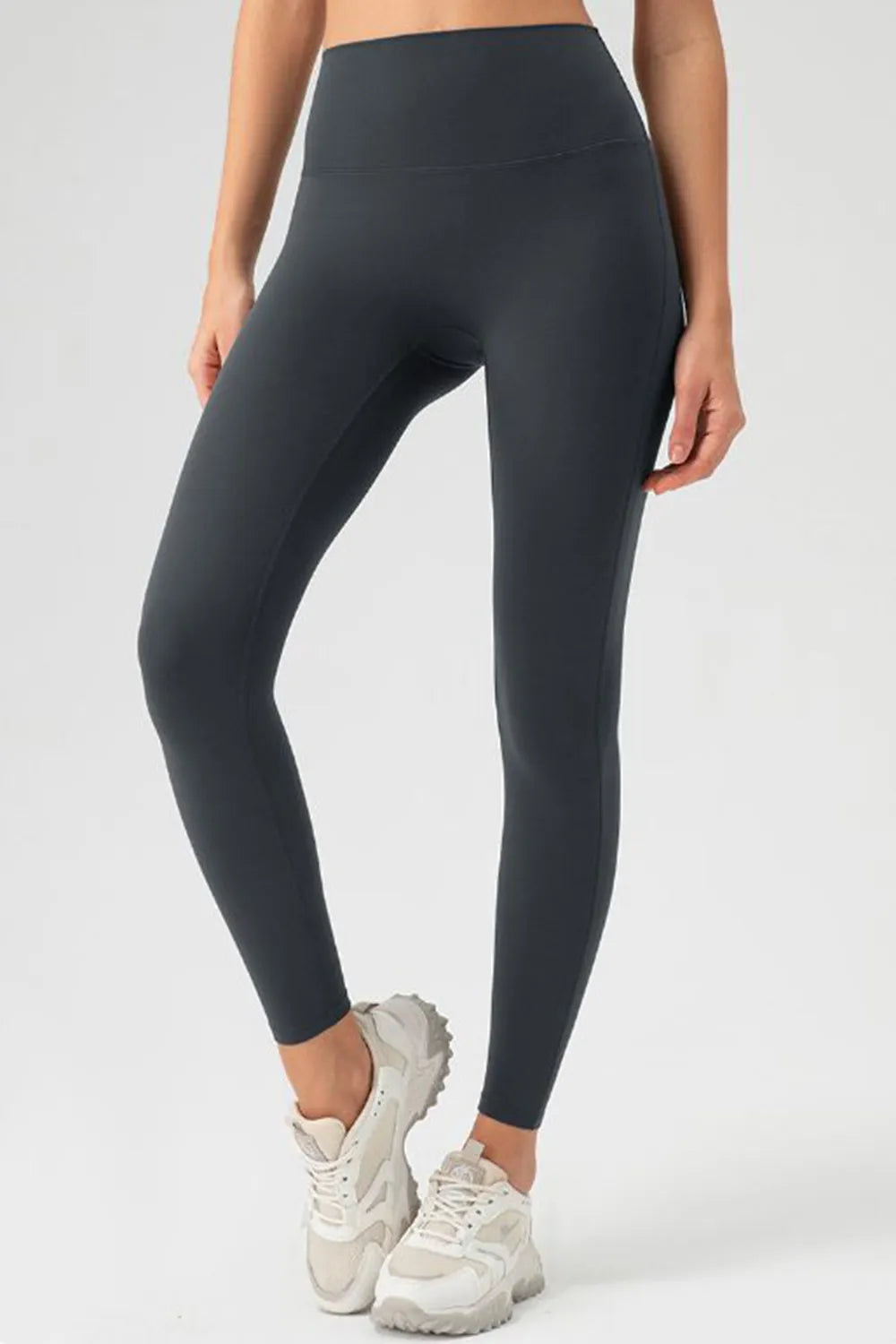 High Waist Skinny Active Pants in Matcha Green for Women