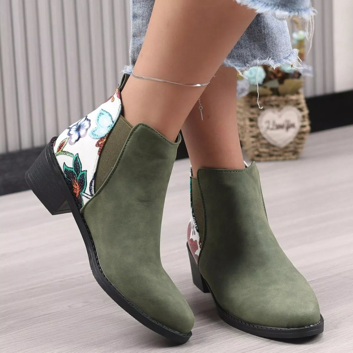 Point Toe Block Heels Ankle Boots in Pure Green for Women