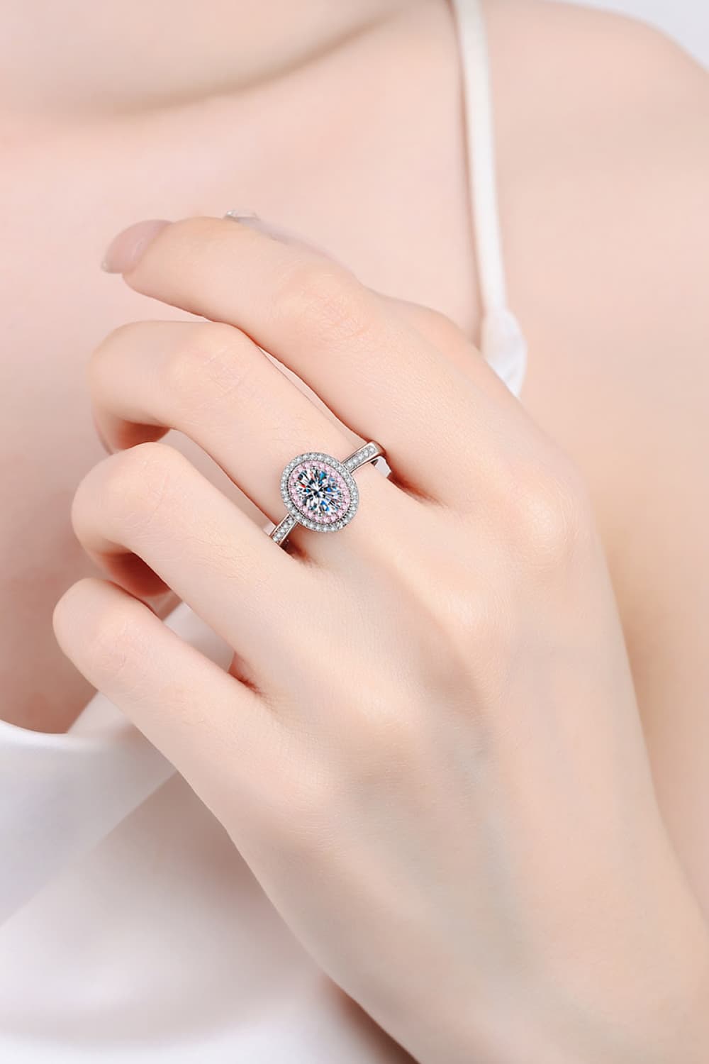 1 Carat Moissanite 925 Sterling Silver Halo Ring in Classic for Women