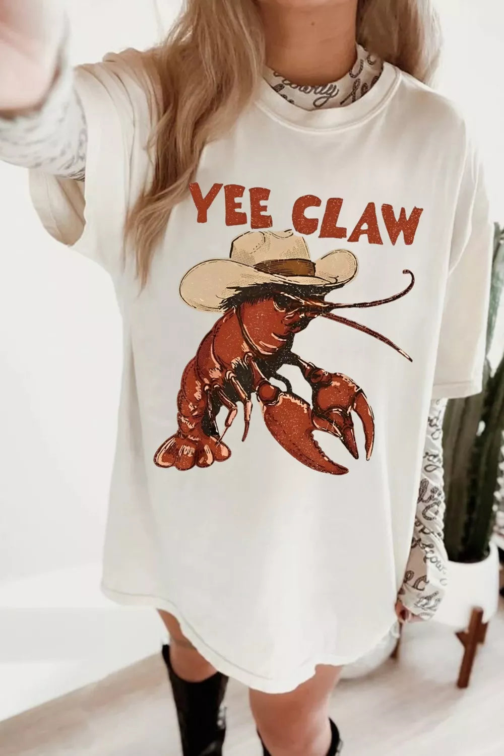 Yee Claw Graphic Round Neck Oversized T-Shirt in White for Women