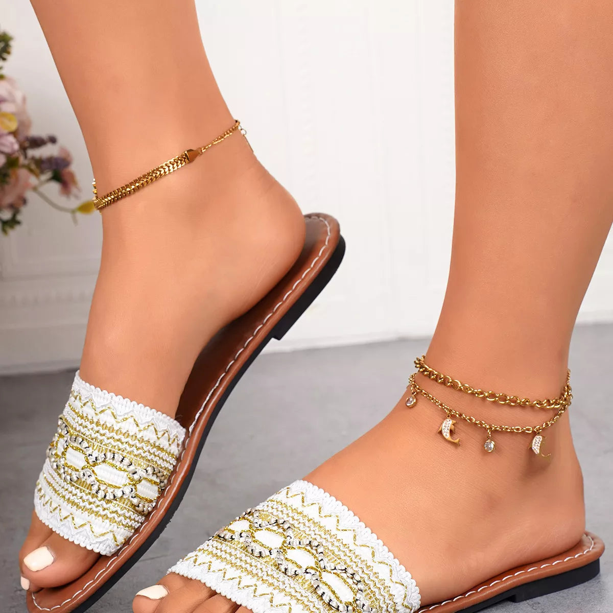 Open Toe Flat Sandals in White for Women
