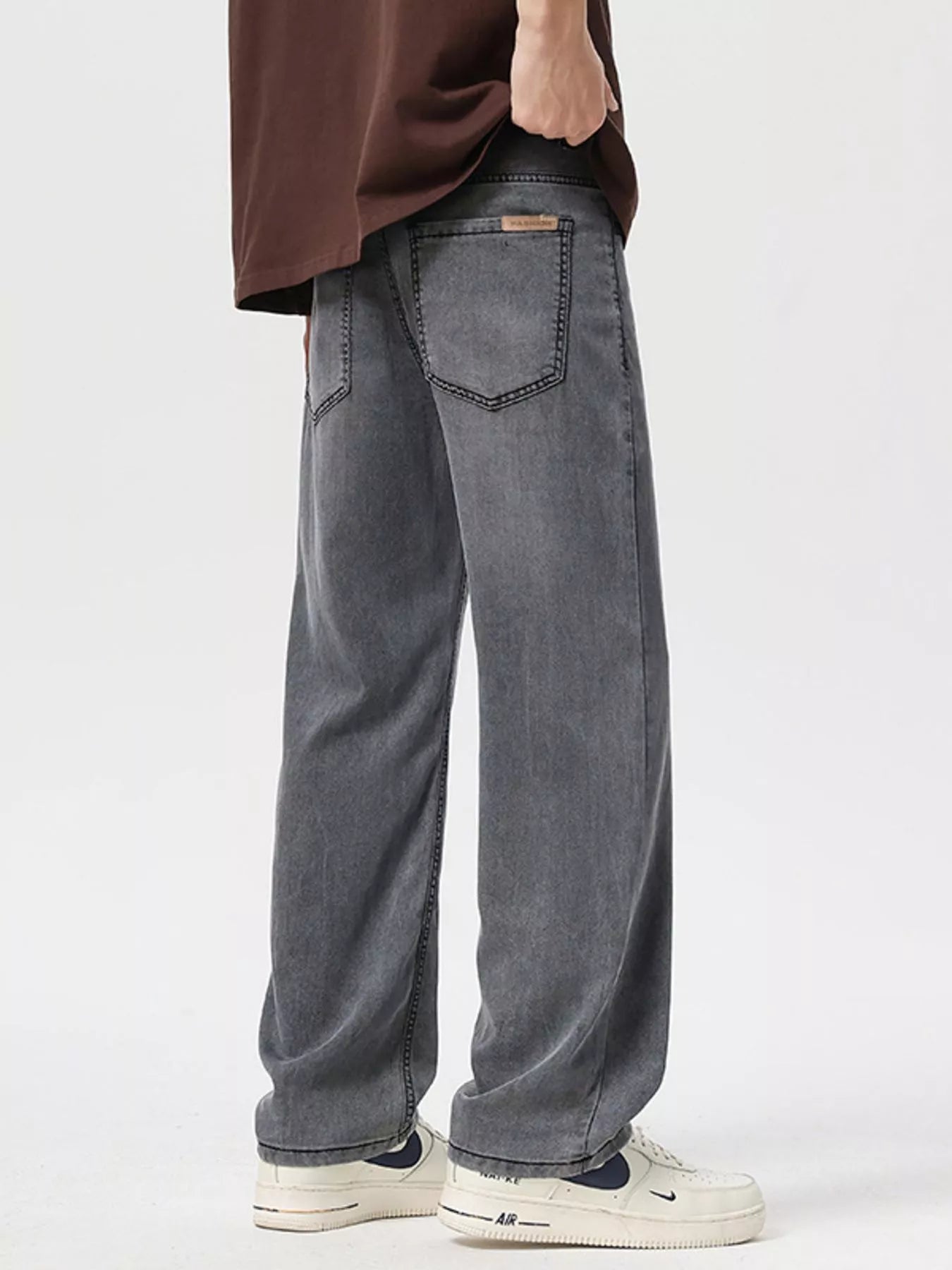 Loose Fit Wash Jeans in Vintage Blue for Men